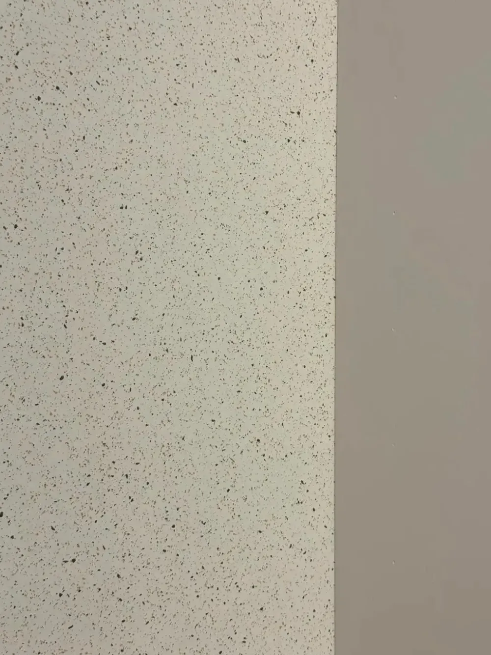 Outlet Armadio scontato 32% modello I nidi di Armadi