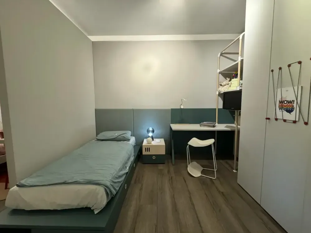 Outlet Armadio scontato 32% modello I nidi di Armadi