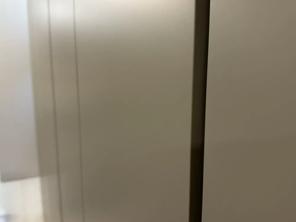 Armadio scontato 30% modello Flat di^Caccaro