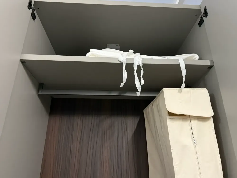 Armadio scontato 30% modello Flat di^Caccaro