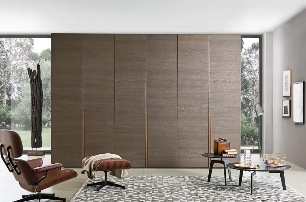 Sangiacomo Armadio Tratto realizzato in legno di scontato -29%- Armadi