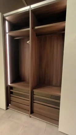 Clearance Armadio Tratto a quattro ante a prezzo scontato Armadi