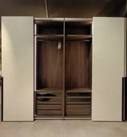 Clearance Armadio Tratto a quattro ante a prezzo scontato Armadi