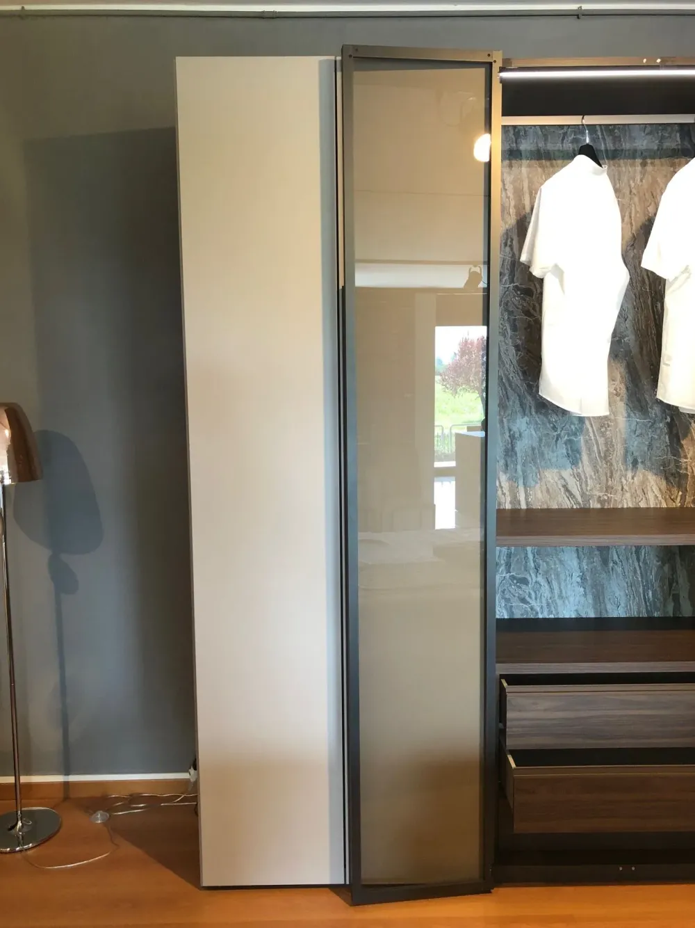 Online Armadio Wardrobe collection realizzato in laminato materico di scontato -40% Armadi