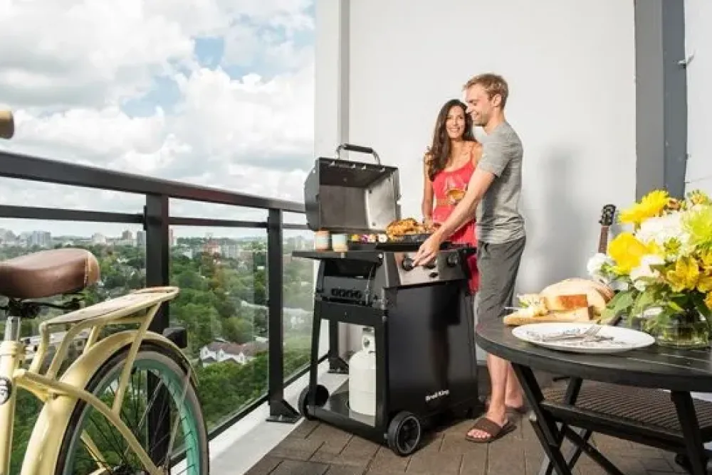 Barbecue modello Porta-chef 320 a marchio a prezzi outlet^Broil King Outlet