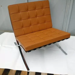 Barcelona Poltrona - L.Mies Van Der Rohe -Produzione by Proiezione -Vari Colori^Collezione esclusiva Best