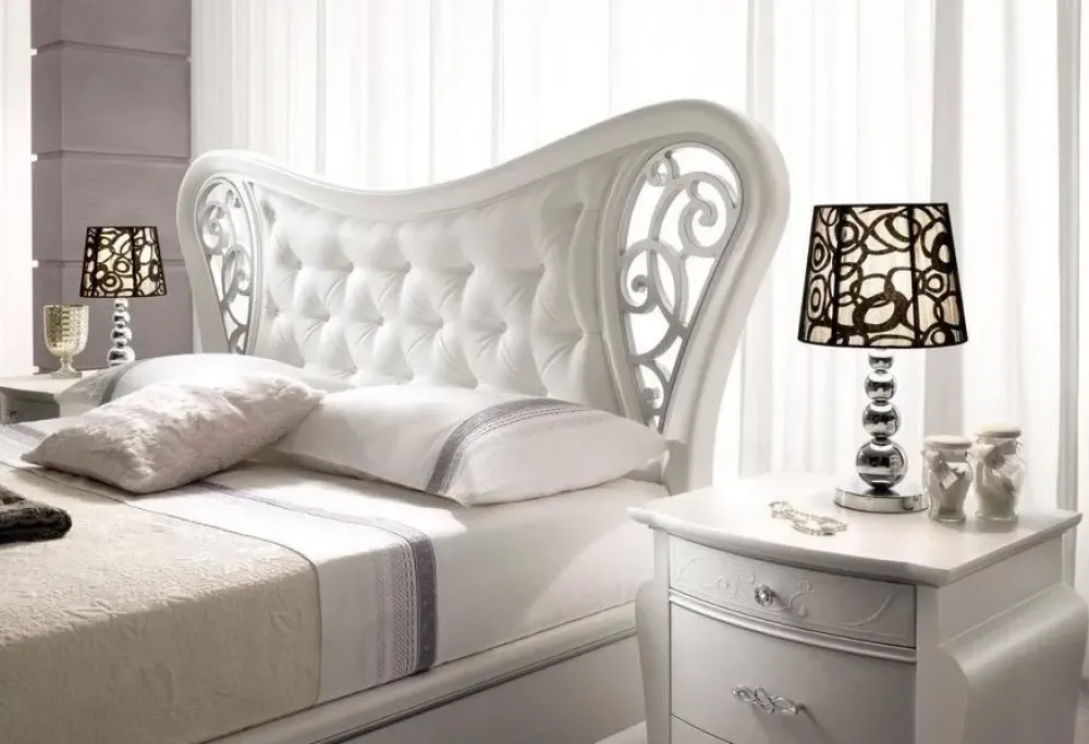 Camera da letto Deco in laminato a prezzo ribassato^Spar Sale