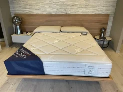 Camera da letto Letto modello zen sospeso a prezzi outlet Camere Da Letto