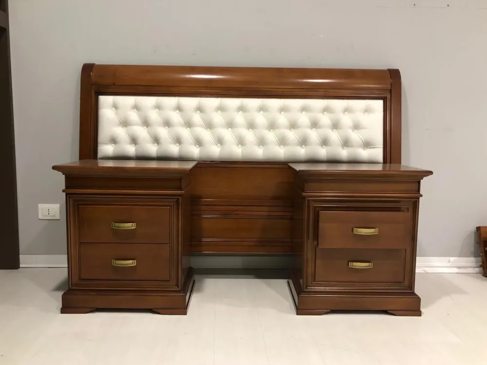 Camera da letto Gran dama in legno scontata^Devina Nais