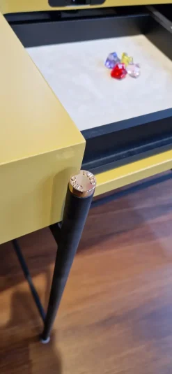 Clearance Camera da letto Caillou toilette a prezzo ribassato in laccato opaco Camere Da Letto