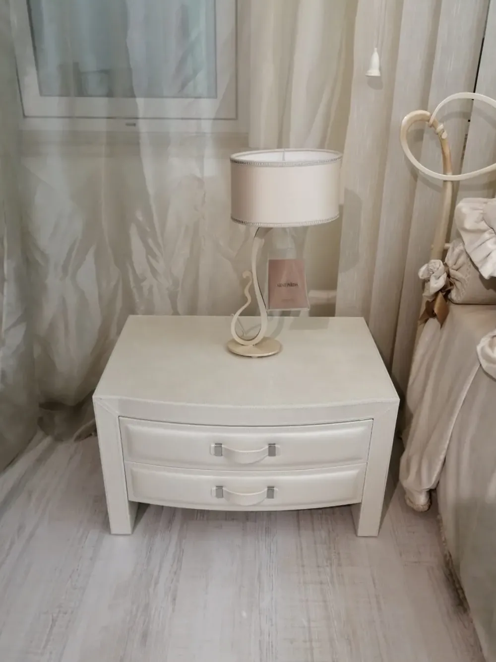 Camera da letto Mod Luxury in pelle. Design unico, prezzo Outlet.^Rugiano Sale