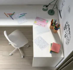 Discount Cameretta Cameretta moderna con armadio a ponte  letti a terra scontata Camerette