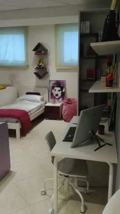 Clever Cameretta  con letto a terra scontata- Camerette