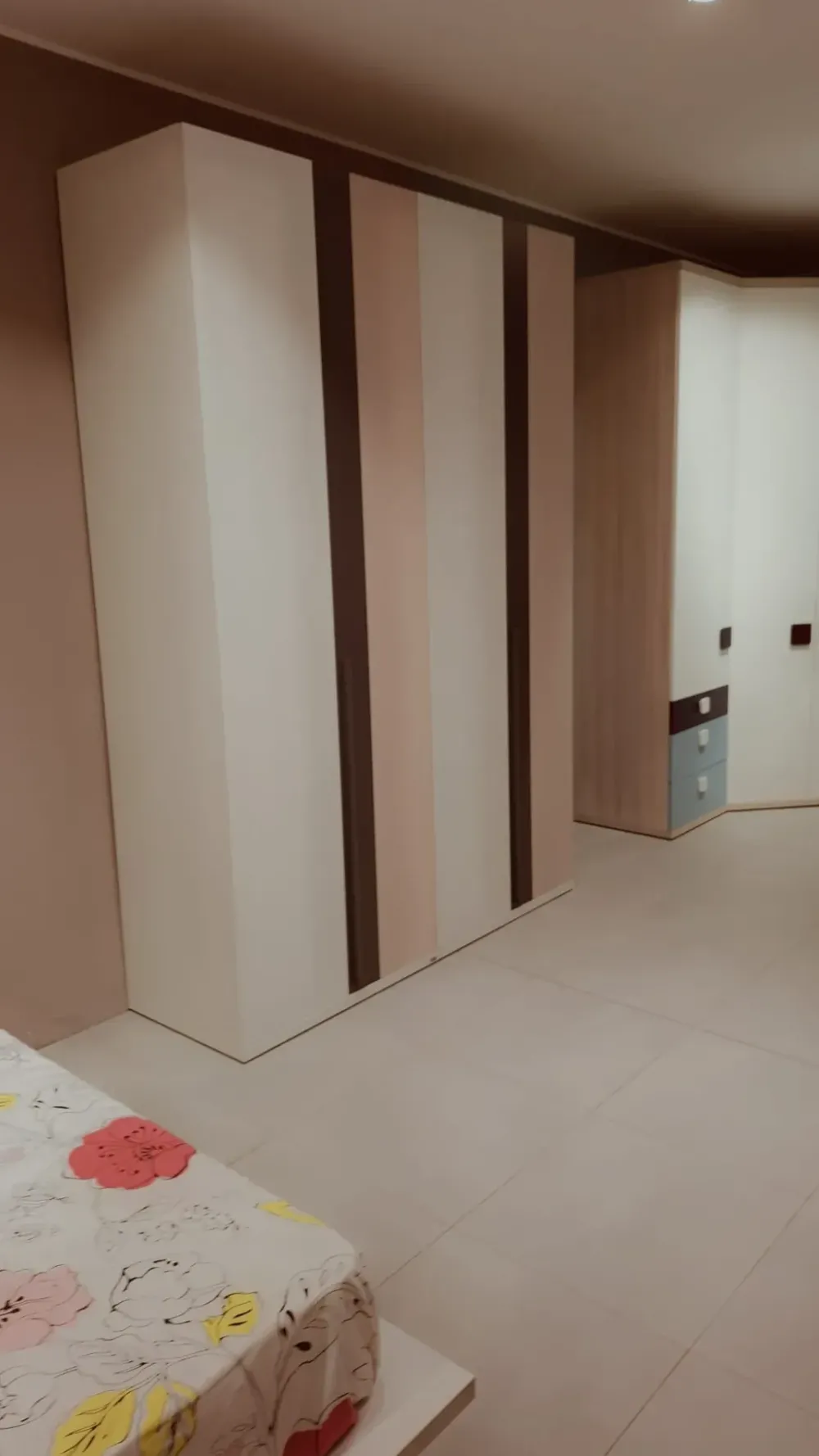 Cameretta Composizione h010 letti a terra in offerta^Doimo CityLine Hot