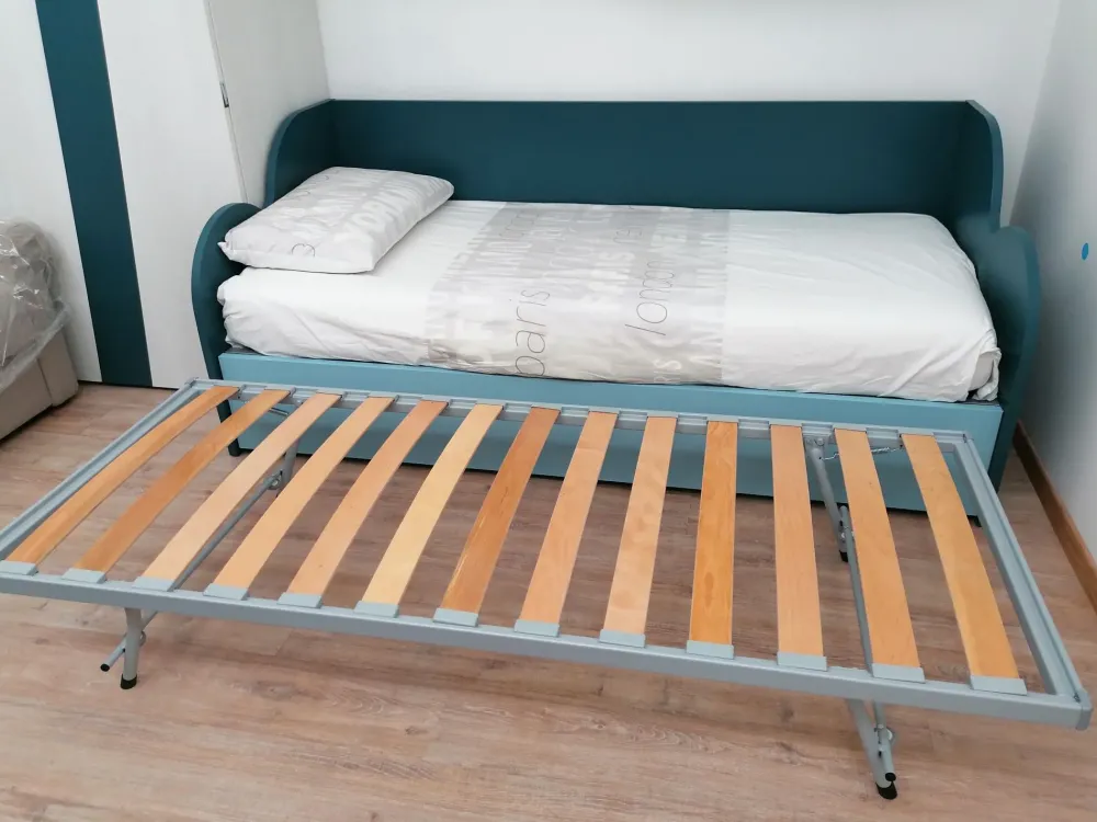 Cameretta Compos.pavone - cielo Moretti compact letti a terra a prezzo Outlet Camerette