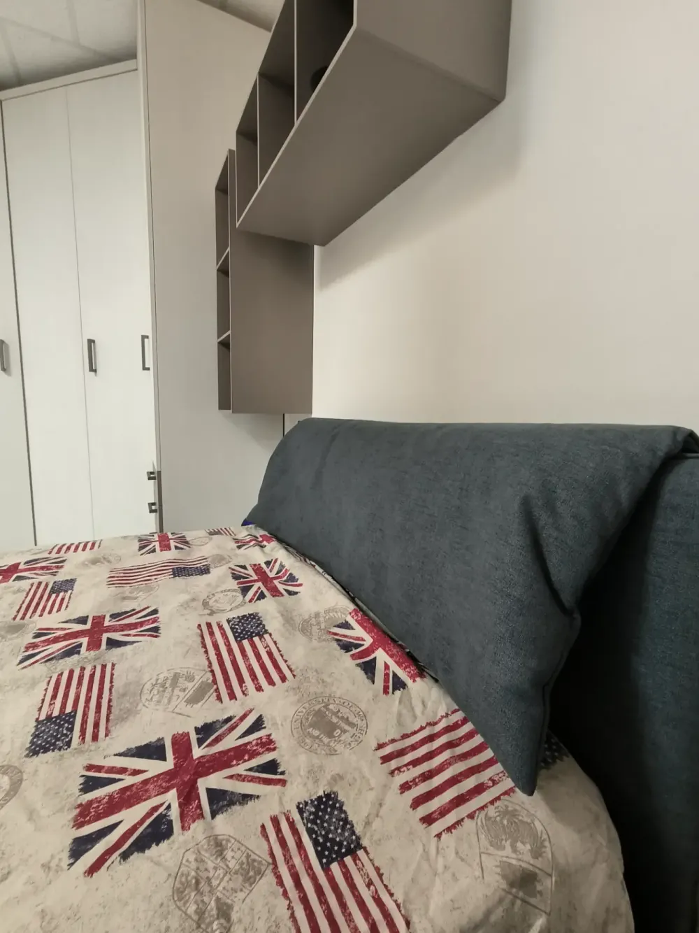 Cameretta Globo con letto una piazza e mezza in offerta^Spagnol Mobili New