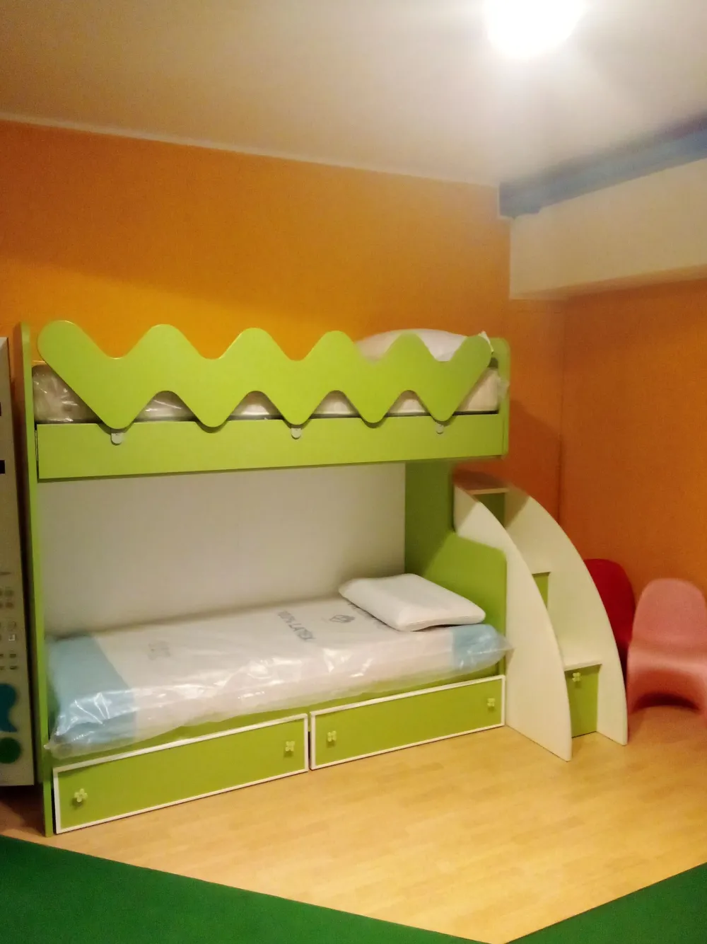 Sale Cameretta in laminato opaco Letto a castello scontata a PREZZI OUTLET Camerette