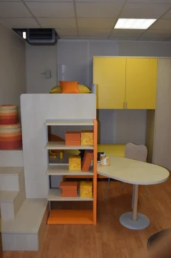 Discount Cameretta Klou giallo arancio  con letto a ponte scontata Camerette