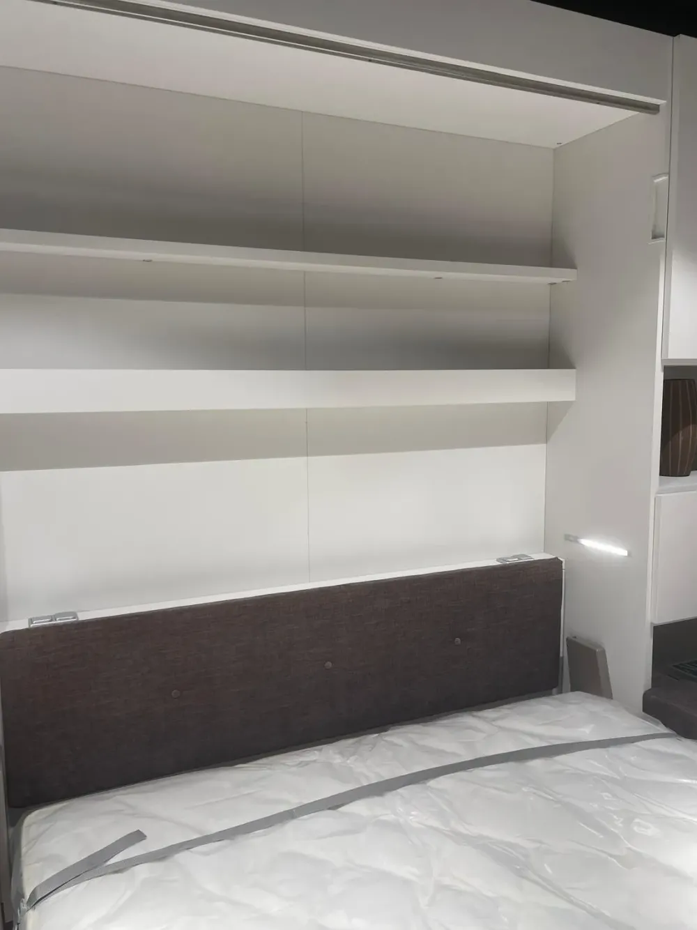 Cameretta Nobu con divano e letto matrimoniale SCONTATA^Clever Clearance