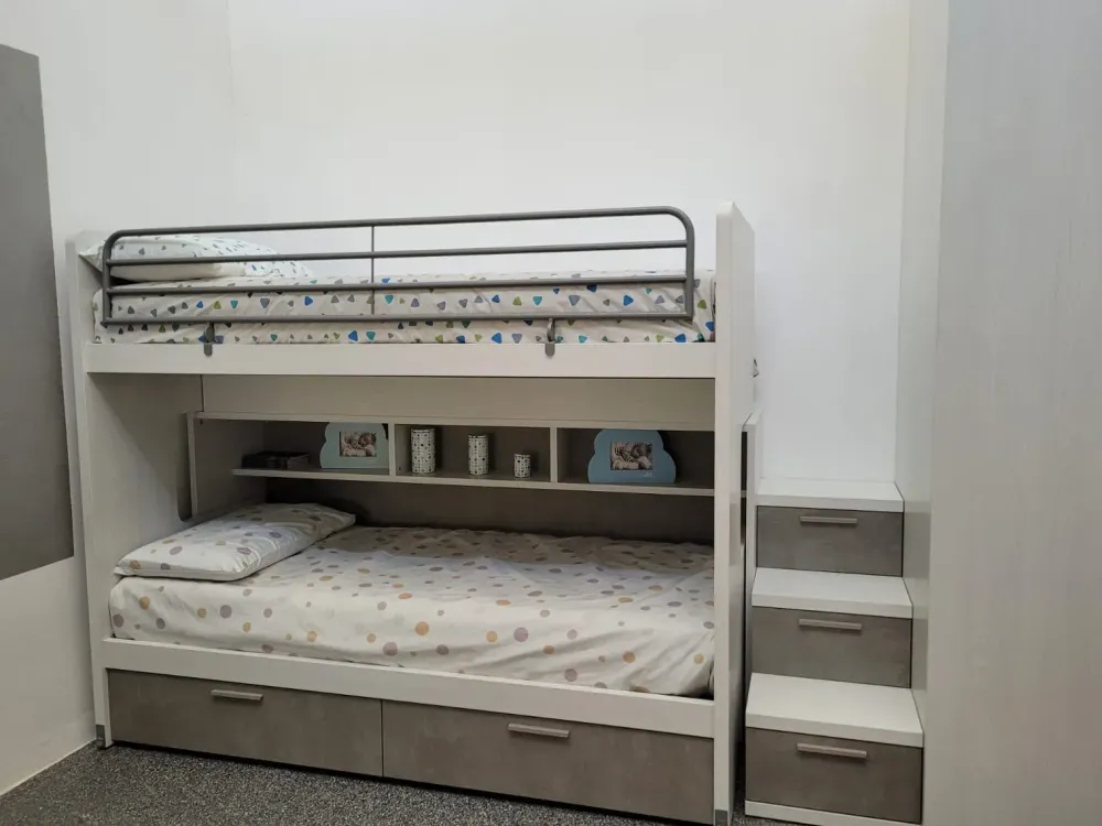 Doimo CityLine Cameretta Roy e kubo con letto a castello scorrevole a prezzo Outlet- Camerette