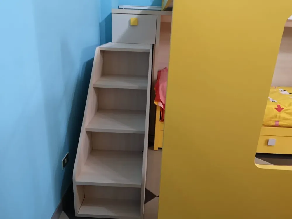 Cameretta Smart con letto a soppalco scontata^Doimo CityLine Hot