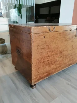 Hot Cassapanca in stile arte povera con un ribasso imperdibile Antiquariato