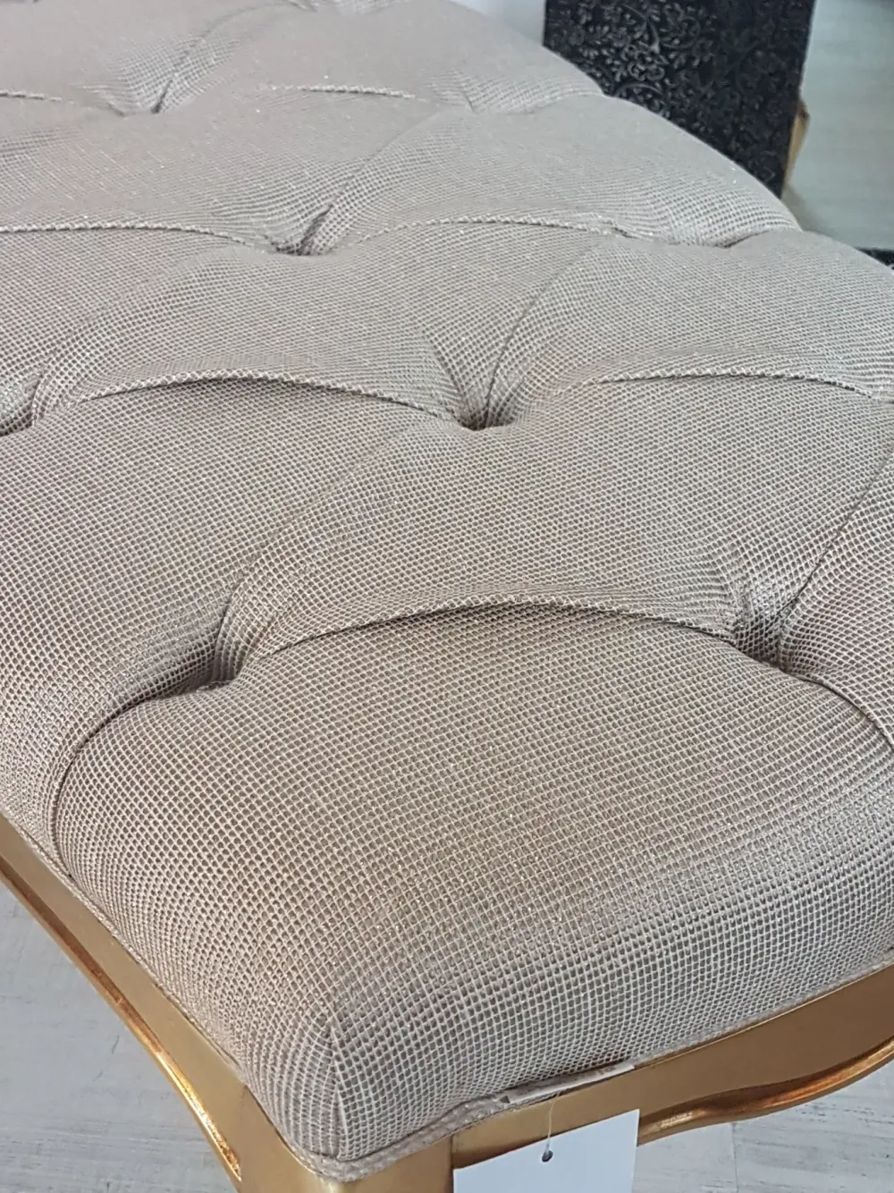 Danti Cassapanca in stile rococò Panchetta foglia oro e tessuto a prezzo Outlet- Antiquariato