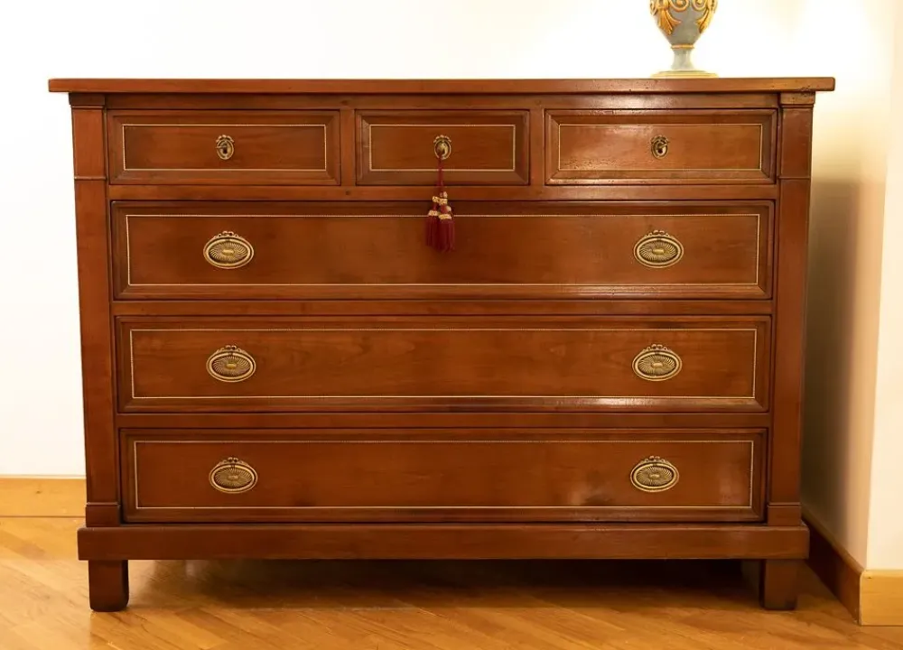 Outlet Cassettiera Gruppo in ciliegio massello in Legno in offerta Cassettiere