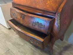 Collezione esclusiva Cassettiera in Legno Luigi xv in Offerta Outlet- Cassettiere