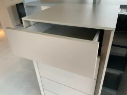 Cinquanta3 Cassettiera modello Bilbao in Laccato opaco in offerta- Cassettiere