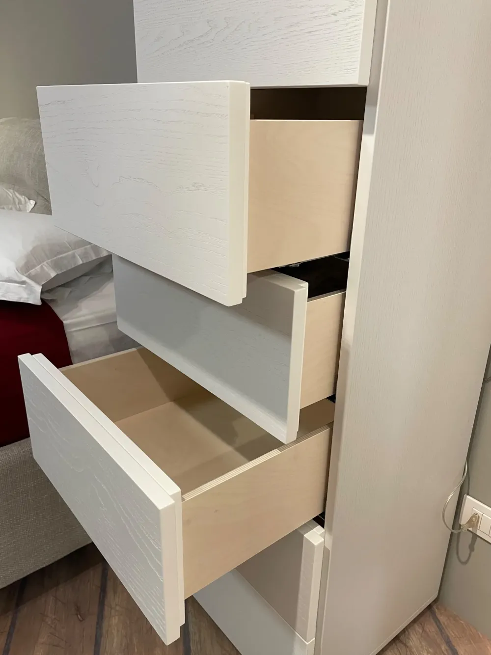 Cassettiera modello Linea in Legno scontata^Granzotto Outlet