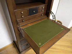 Mobilificio Bellutti Cassettiera modello Secretaire in Legno in offerta- Cassettiere