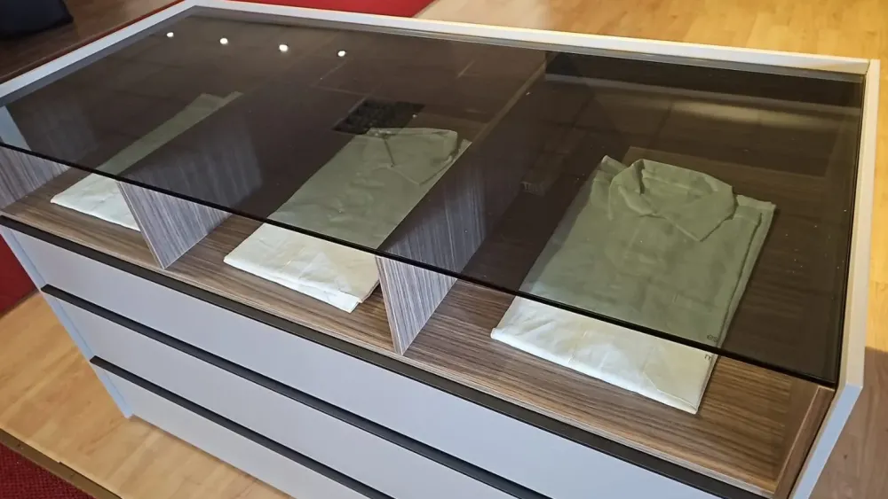 Cassettiera Moderna modello Stream a marchio a prezzo scontato^Adok New