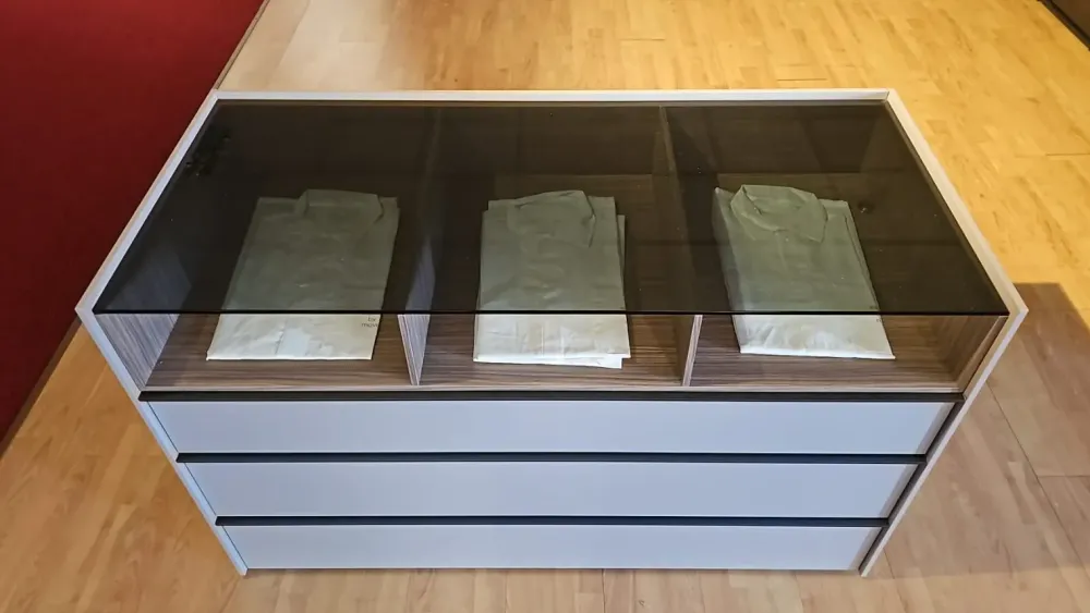 Cassettiera Moderna modello Stream a marchio a prezzo scontato^Adok New