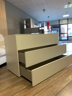 Cassettiera Moderna modello Cover a marchio in Offerta Outlet^Akanto