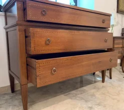 Comò e comodini Comò e comodini in legno in Offerta Outlet Cassettiere