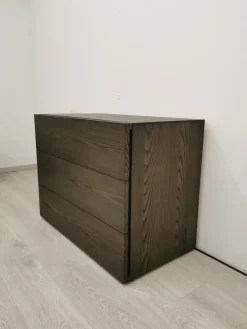 Comò e comodini Qube in legno a prezzo ribassato^Napol Hot