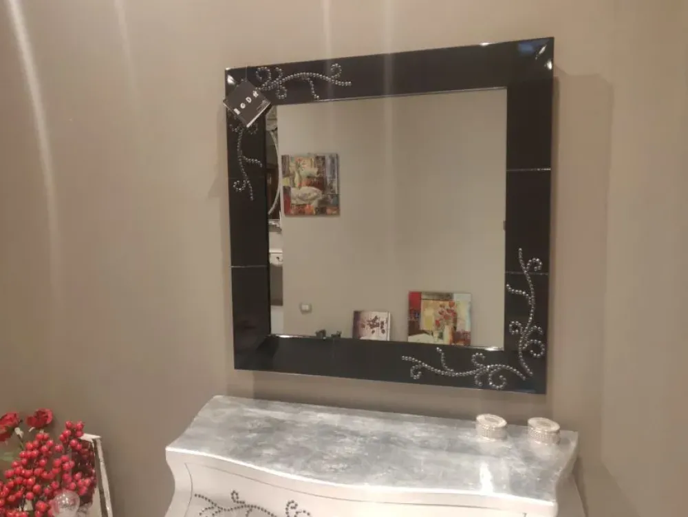 Comò modello Vanity a marchio in offerta^Modà