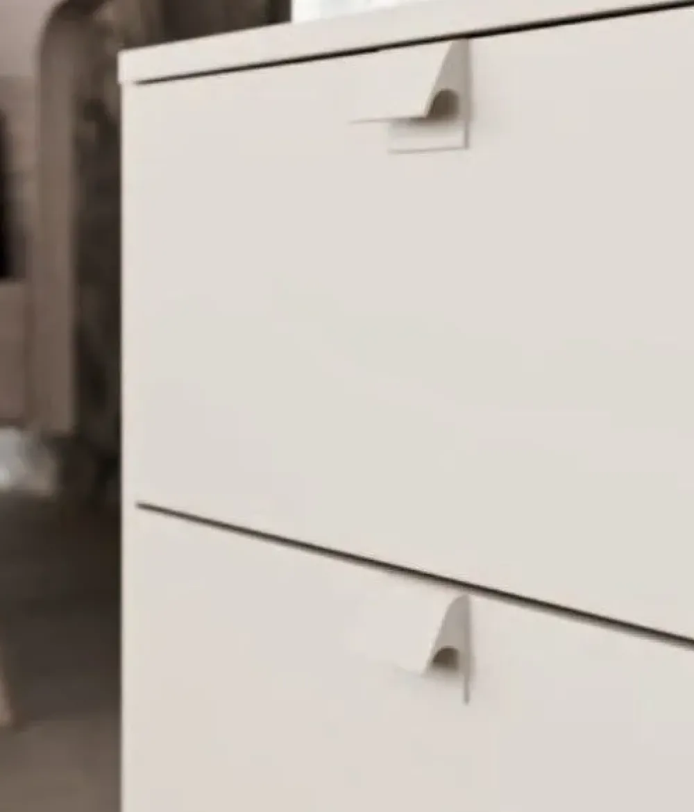 Orme Comodino Chiara scontato per una camera da letto moderna- Comodini