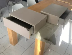 Comodino Comodini sospesi vetro di a prezzo scontato^Lago