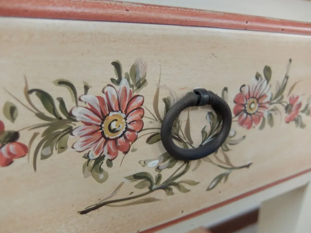 Best Comodino Decorato di a prezzo scontato Comodini