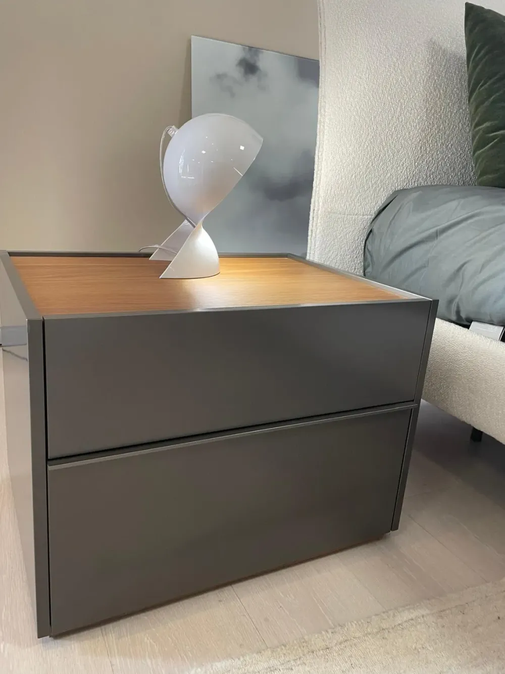 Comodino Filo a prezzo scontato^Sangiacomo Outlet