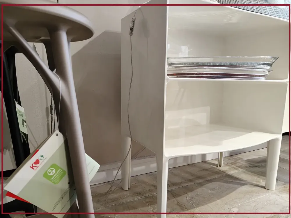 Comodino Ghost buster 03210/e5 di a PREZZI OUTLET^Kartell Sale