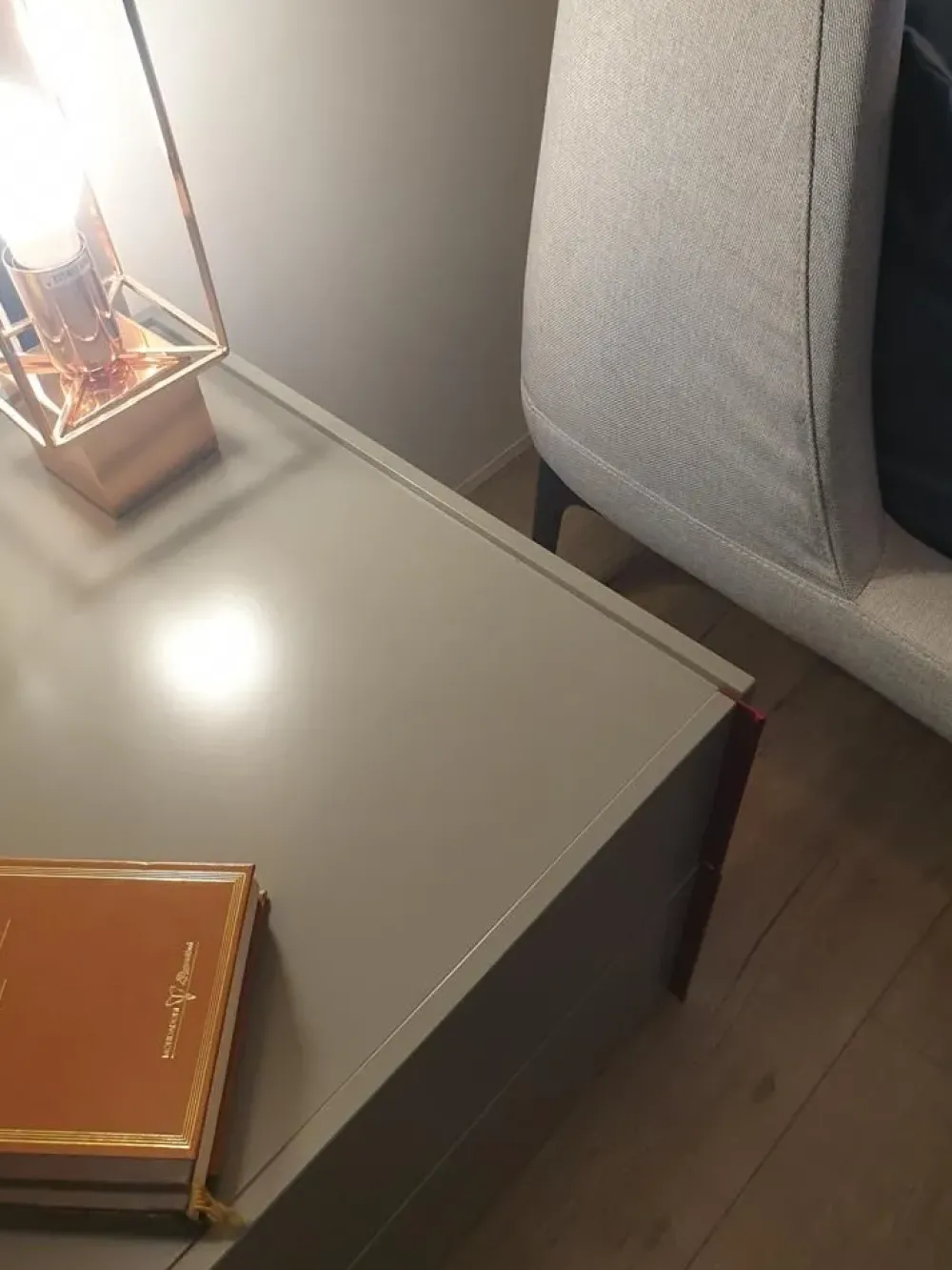 Comodino Giro giro a prezzo scontato^NovaMobili Hot