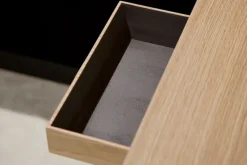 Outlet Comodino Less 02 tavolino a marchio a prezzo riservato Comodini