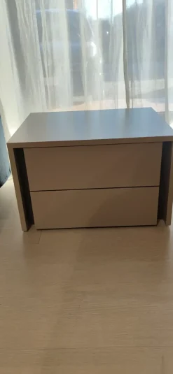 Comodino modello Chic di scontato^Colombini Casa Clearance