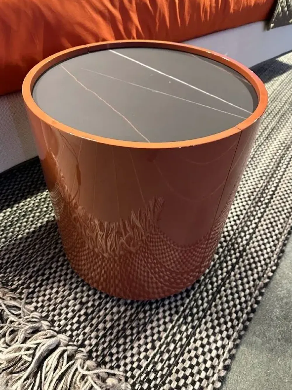 Comodino modello Dedalo a marchio con forte sconto^Pianca New