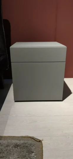 Comodino modello Filnox di Comodini