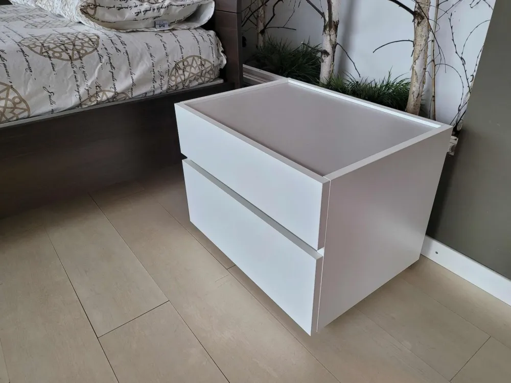 Comodino modello Replay monoscocca a PREZZI OUTLET^Tomasella Sale