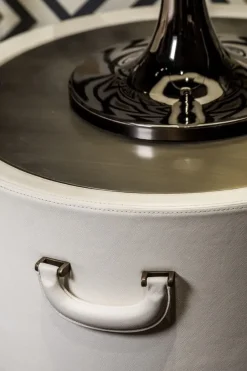 Comodino modello Valentino di scontato^Cantori New